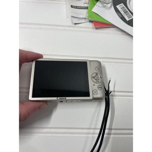 Canon PowerShot ELPH 100 HS Digital Camera Silver 12.1MP 4x Zoom Tested - Picture 8 of 12